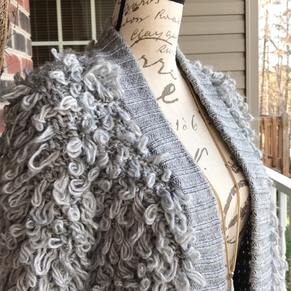 Gorgeous Gray Loop Yarn Cardigan - Picture 3 of 4